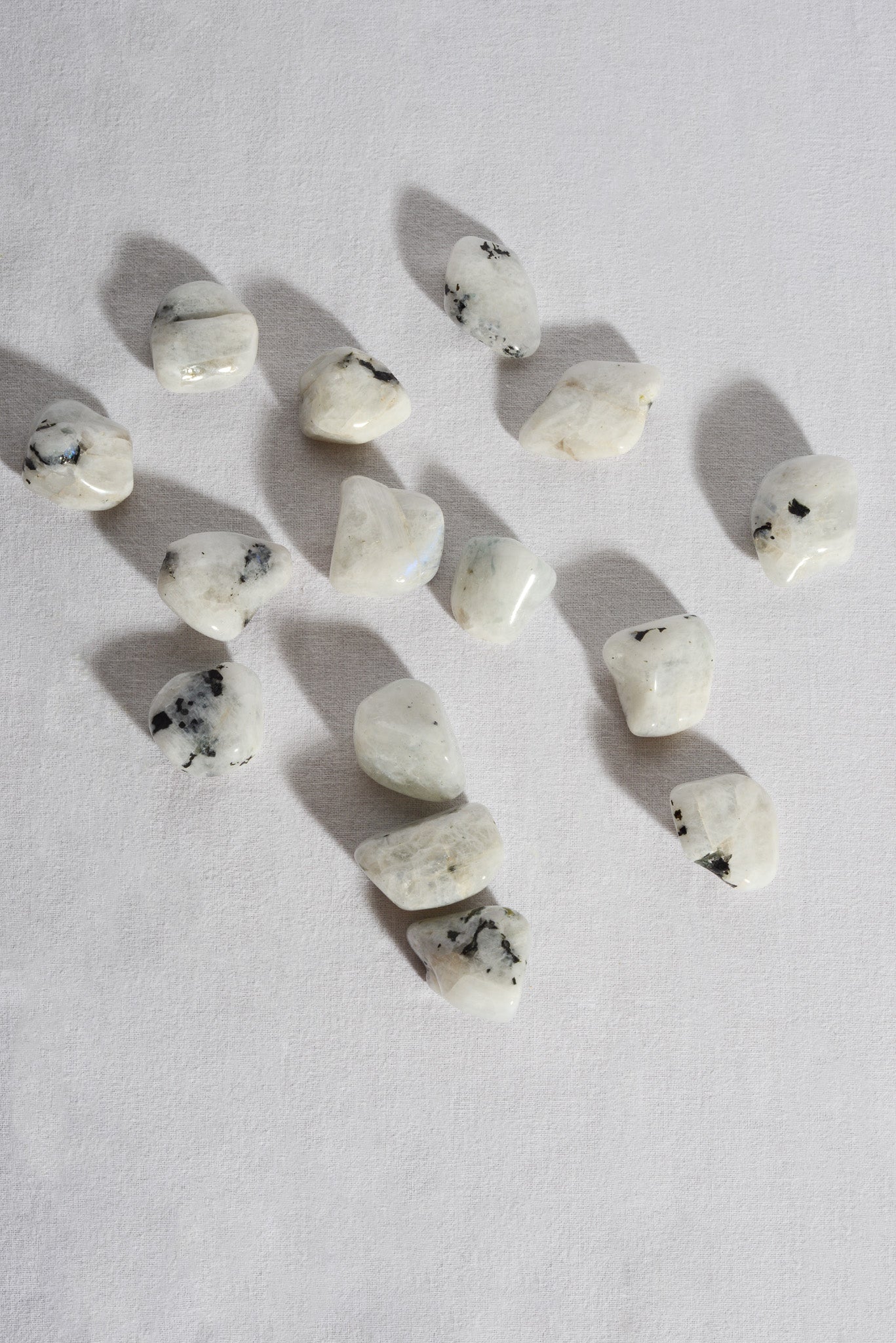 Regenbogen Mondstein (weißer Labradorit)