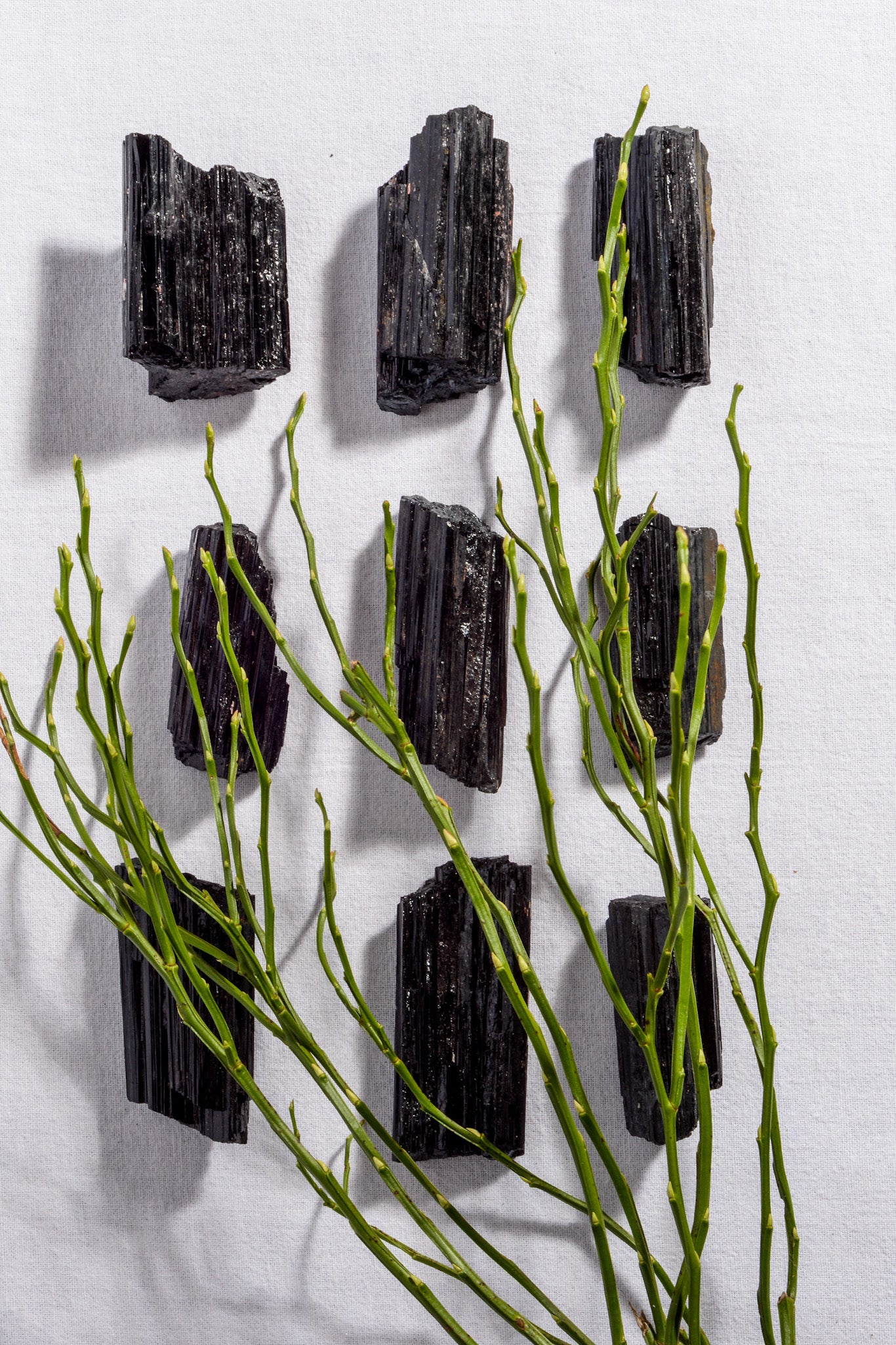 Schwarzer Turmalin, Rohstein M